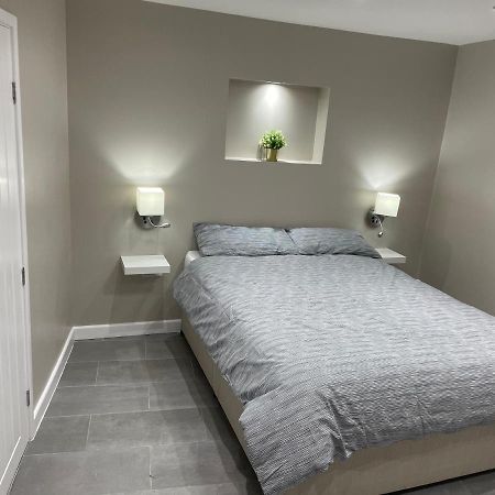 One Bedroom Apartment Goodmayes Luaran gambar