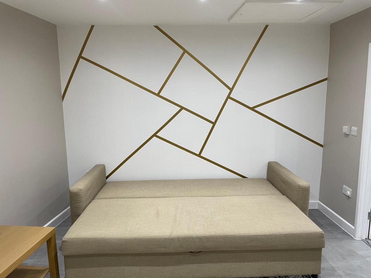 One Bedroom Apartment Goodmayes Luaran gambar